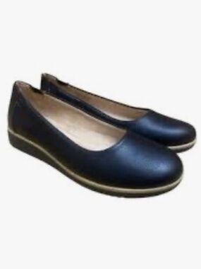 💐BNIB💐 NATURALIZER SOUL IDEA BALLET FLAT - Size 10